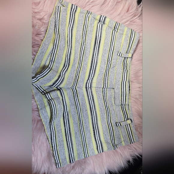 LOFT Yellow and White Bermuda Shorts with Striped Pattern - Picture 2 of 5
